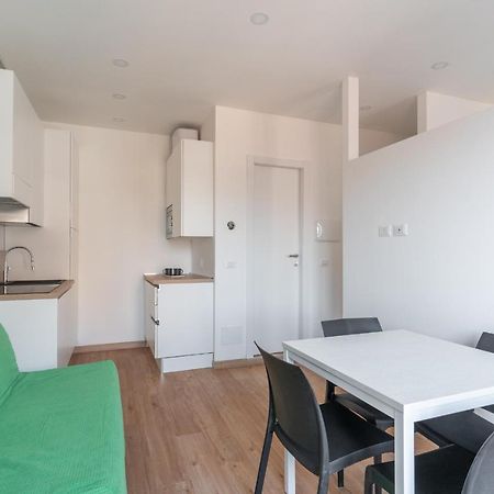 Cimiano Suite 21, New Apartment 米兰 外观 照片